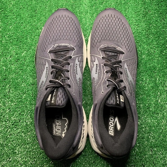 Brooks Adrenaline 21 Men’s Size 12 D Med Gray Black Running Shoes 1103491D093 main image 12
